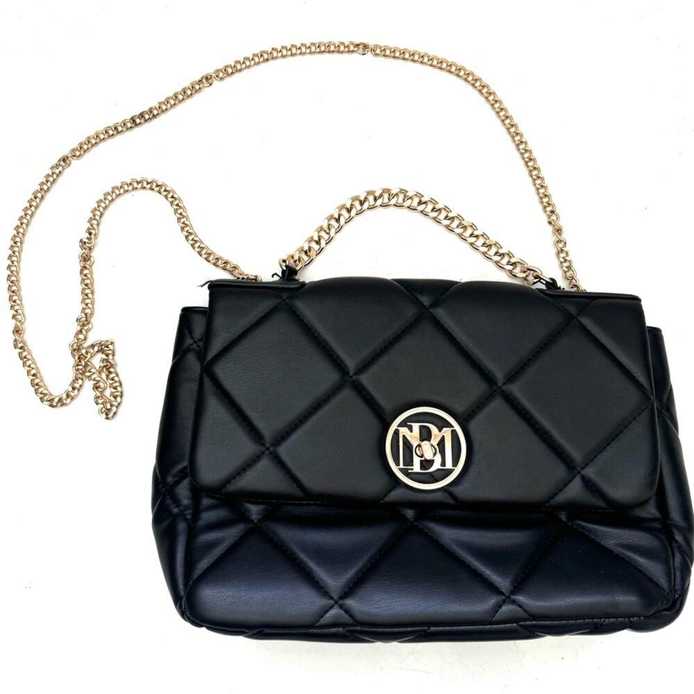 ‎Badgley Mischka Black Diamond Quilted Puffer Front Lock Shoulder Bag Purse